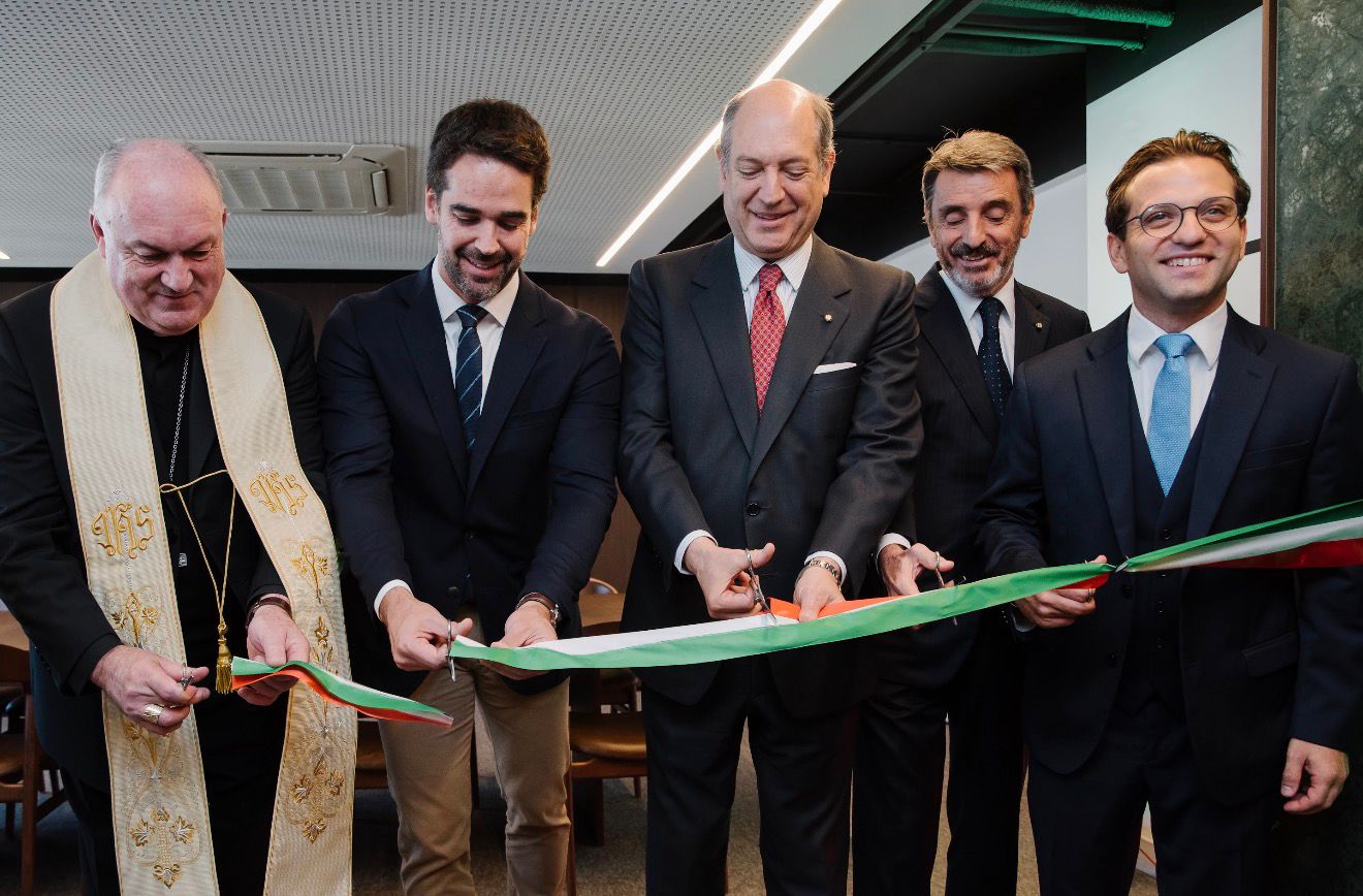 SECRETÁRIO-GERAL DA FARNESINA, EMBAIXADOR RICCARDO GUARIGLIA, E O EMBAIXADOR CORTESE INAUGURAM A NOVA SEDE DO CONSULADO EM PORTO ALEGRE